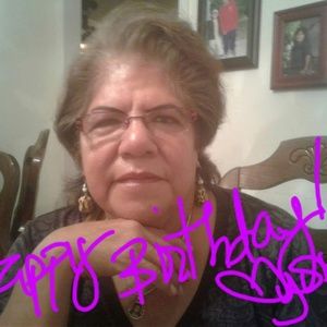 Meet your Posher, Isabel